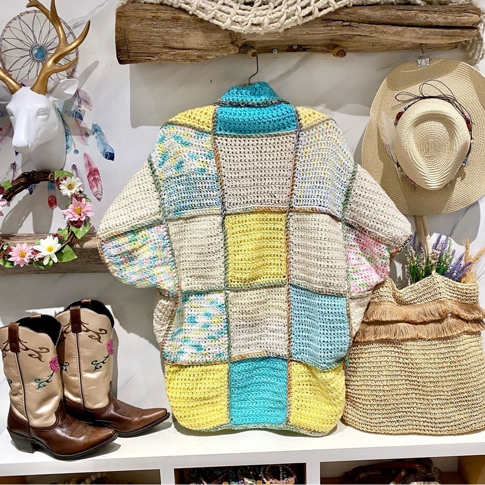 ARTISAN patchwork boho Cocoon shrug kimono w cabin granny prairie vibe